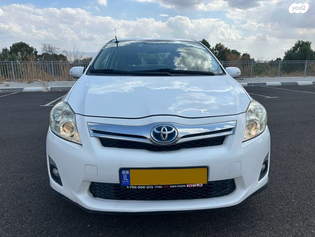 מודעת רכב טויוטה אוריס