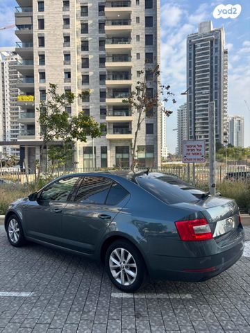 סקודה אוקטביה