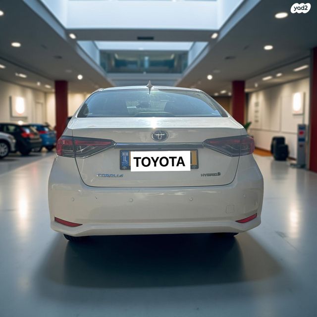 טויוטה קורולה