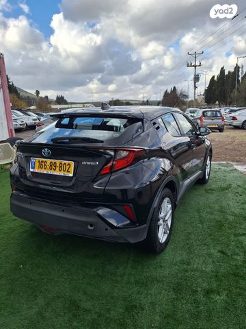 טויוטה C-HR
