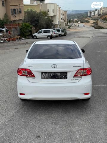 טויוטה קורולה