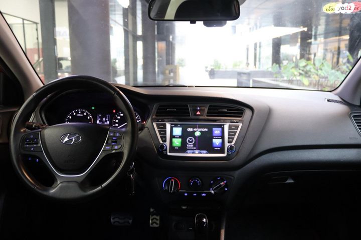 יונדאי I20 קרוס