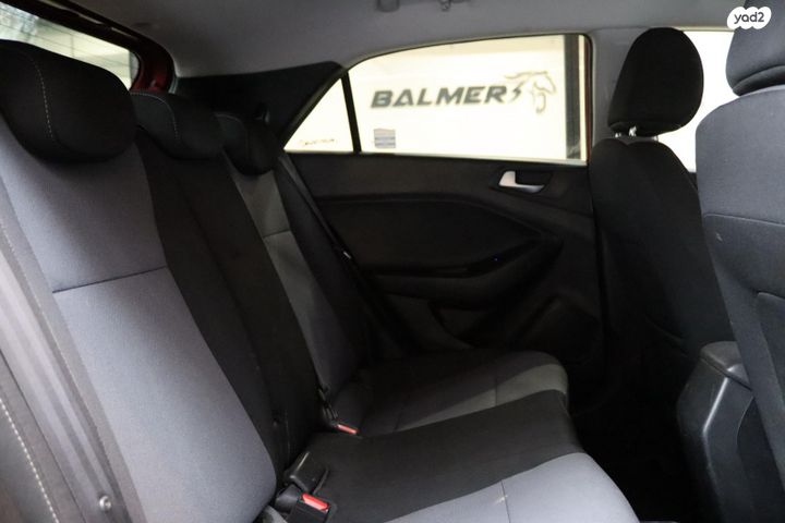 יונדאי I20 קרוס