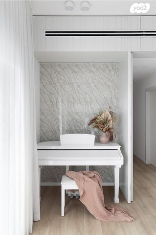 דופלקס, שלום עליכם 23, אגמים, נתניה