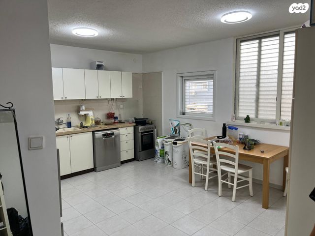 דירה, הקישון 5, רמז, מערב ותיק, ראשון לציון