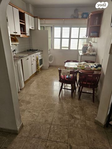 דירה, הרצל 34, מרכז, כפר סבא