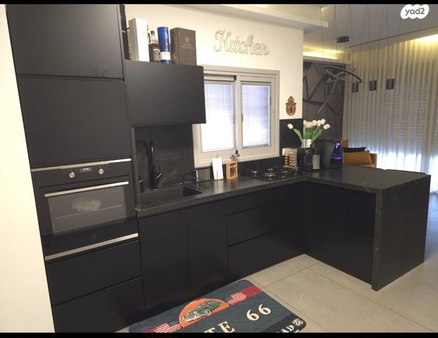 גג/ פנטהאוז, האצ"ל 3, רובע א', אשדוד