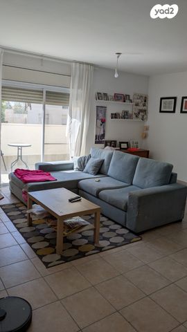 דירה, ישעיהו הנביא 8, הנביאים, מודיעין מכבים רעות