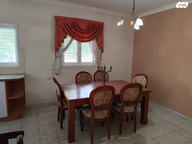 דירה, יהושע שטמפפר 9, לב המושבה / מרכז העיר, פתח תקווה