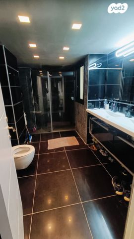 דירת גן, אסירי ציון 22, נווה גן, פתח תקווה