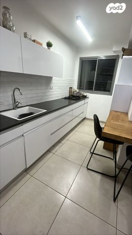 דופלקס, טורקיז 15, אבני חן, חריש