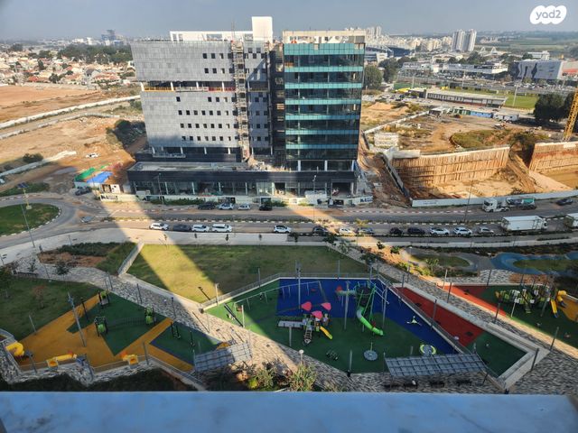 דירה, קרל פופר 11, קרית המדע, נתניה