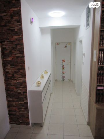 דירה, רבן יוחנן בן זכאי 98, אלעד, אלעד