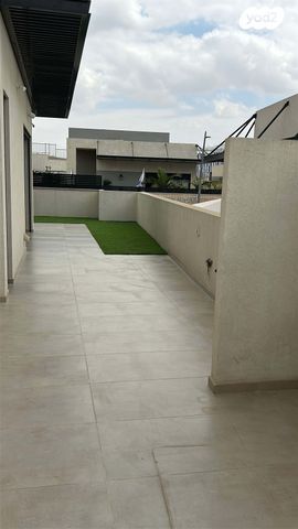 בית פרטי/ קוטג', יצחק נבון 11, שדרות בפארק, שדרות