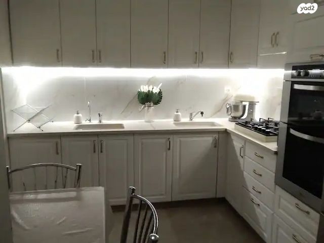 דירה, שומרי אמונים 8, שומרי החומות, ירושלים