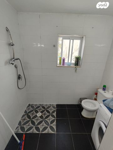 דירה, שמעון בר גיורא 5, שכונה ד', באר שבע