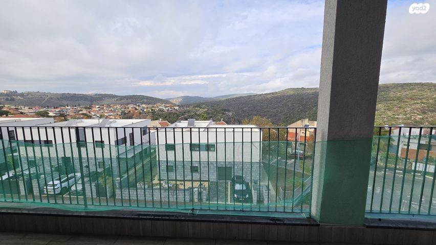 גג/ פנטהאוז, משעול הערבה 10, סביונים, מעלות תרשיחא