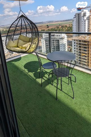 דירה, נעמי שמר 10, נאות אפק, אפקה, קרית ביאליק