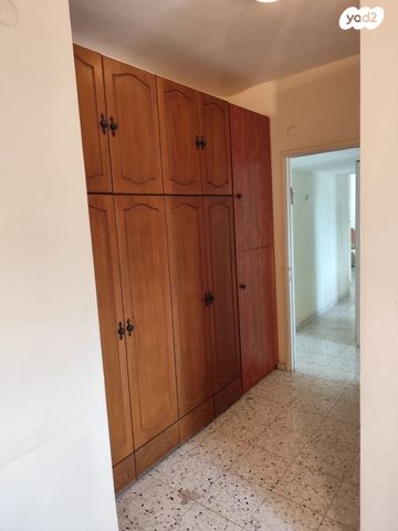 דירה, יהושע שטמפפר 9, לב המושבה / מרכז העיר, פתח תקווה