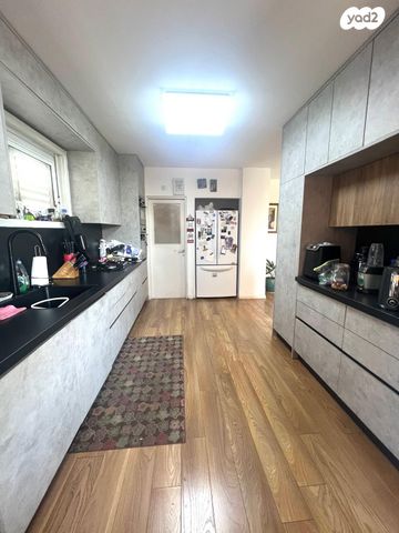 דירה, מנורה 2, נאות אפקה ב', תל אביב יפו