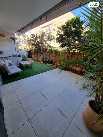 דירת גן, ז'בוטינסקי 8, מרכז דרום, רעננה