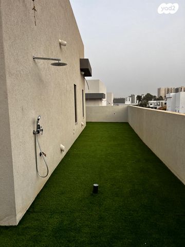 בית פרטי/ קוטג', יצחק נבון 11, שדרות בפארק, שדרות