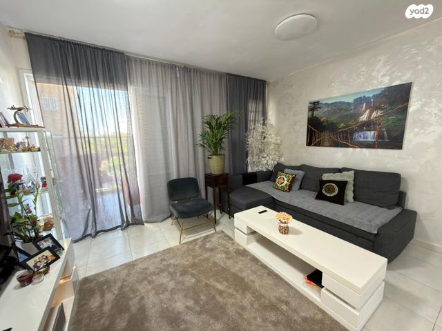 יהושע רבינוביץ 46