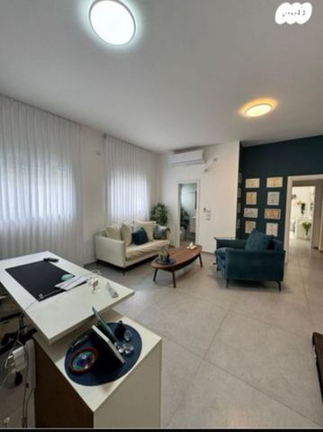 בית פרטי/ קוטג', מלכית 17, באר גנים, באר גנים