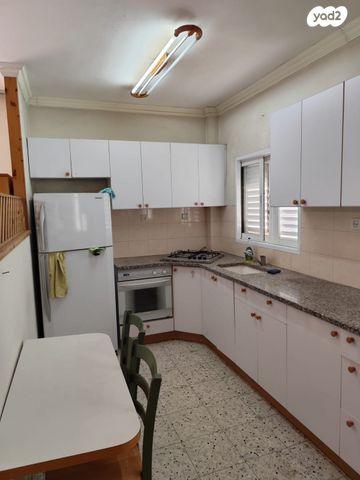 דירה, יהושע שטמפפר 9, לב המושבה / מרכז העיר, פתח תקווה