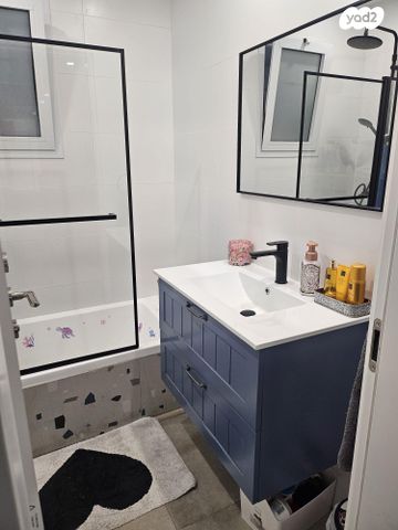 דירה, אסא קדמוני 2, נווה ברבור, כפר שלם מערב, תל אביב יפו