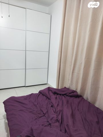 דירה, הרב ניסנבאום 37, אזור תעשיה, בת ים