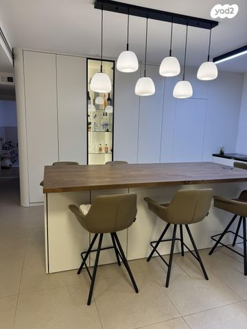 דירה, שדרות הרצל 26, נאות שמיר, יבנה