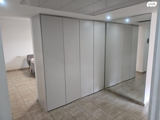 דירה, אסא קדמוני 2, נווה ברבור, כפר שלם מערב, תל אביב יפו