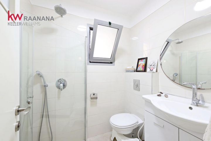 דירת גן, ז'בוטינסקי 8, מרכז דרום, רעננה