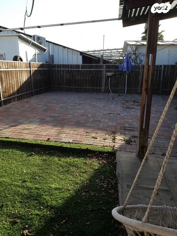 דירה, הדקל 1, יגל