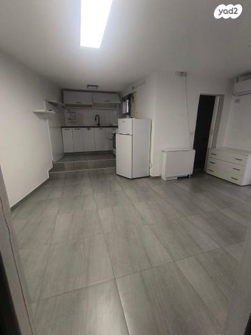 דירת גן, דוד אלעזר 27, רמות בן צבי, יבנה