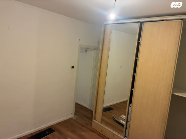 דירה, אוסטשינסקי 16, פועלים א, כפר סבא