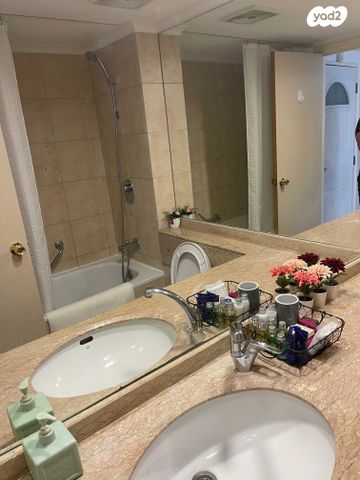 דירה, דרך אהרון 5, שאר העיר, זכרון יעקב