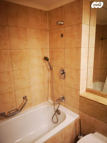 דירה, הולינט 1, נווה רמז, זכרון יעקב