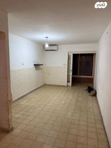 דירה, גלעינית 8, יפו ד', גבעת התמרים, תל אביב יפו