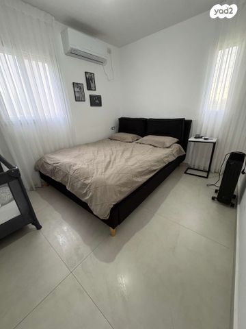 שדרות העצמאות 6