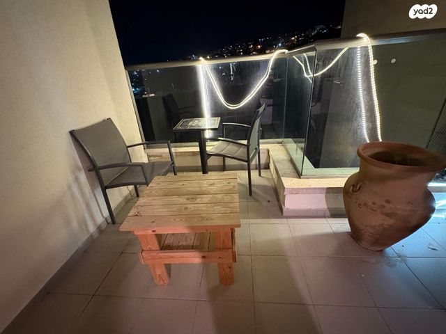 דירה, גרשון אבנר 11, ארמון הנציב, תלפיות מזרח, ירושלים