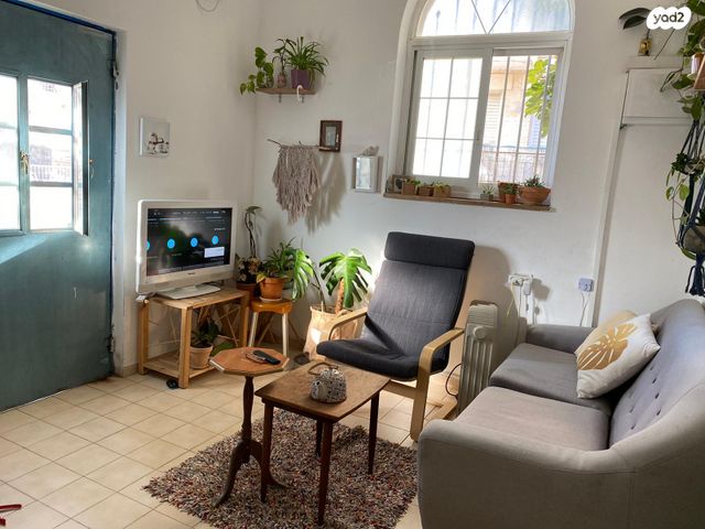 דירת גן, נסים בכר 2, מחנה יהודה - לב העיר, ירושלים