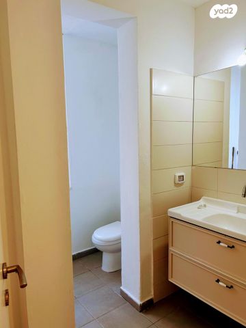 דירה, שמעוני 25, רמת אביב, תל אביב יפו