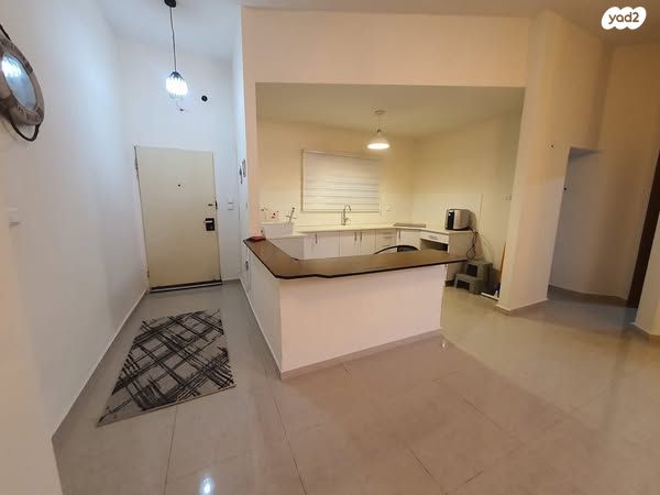 דירה, הרב עובדיה יוסף 11, רח' הנשיא צפון, חדרה