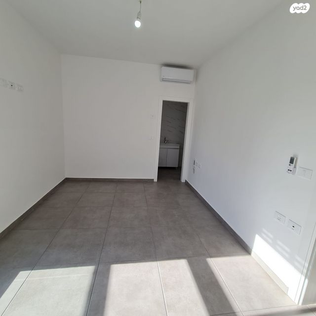 דירה, דגן 6, עמירם, פרדס חנה כרכור