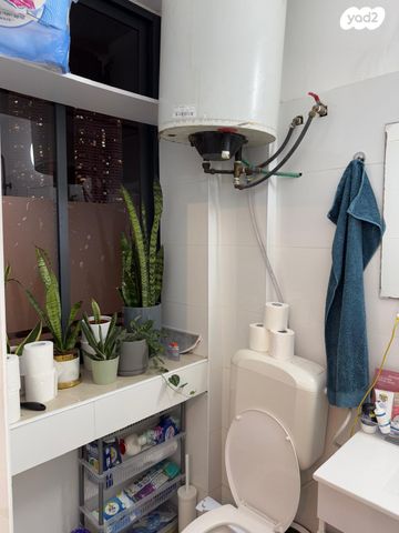 דירה, תושיה 18, מונטיפיורי, הרכבת, תל אביב יפו