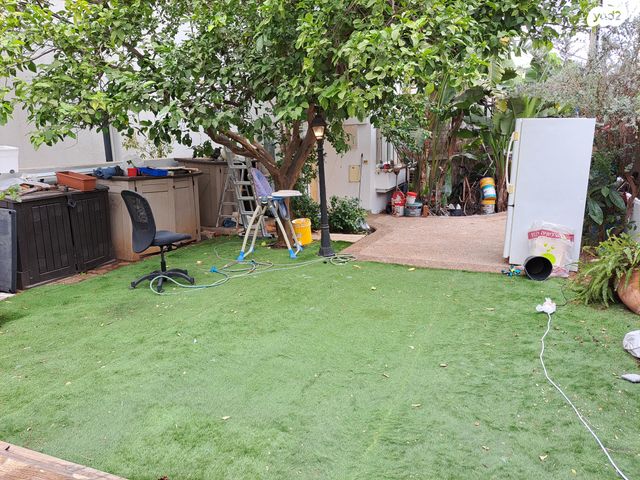 דירת גן, קהילת בריסק 6, הדר יוסף, תל אביב יפו