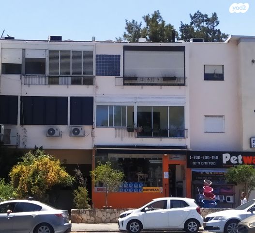 שדרות טרומפלדור 25