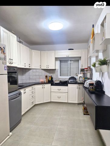 דירת גן, רפאל קלצ'קין 9, נווה מנחם, באר שבע